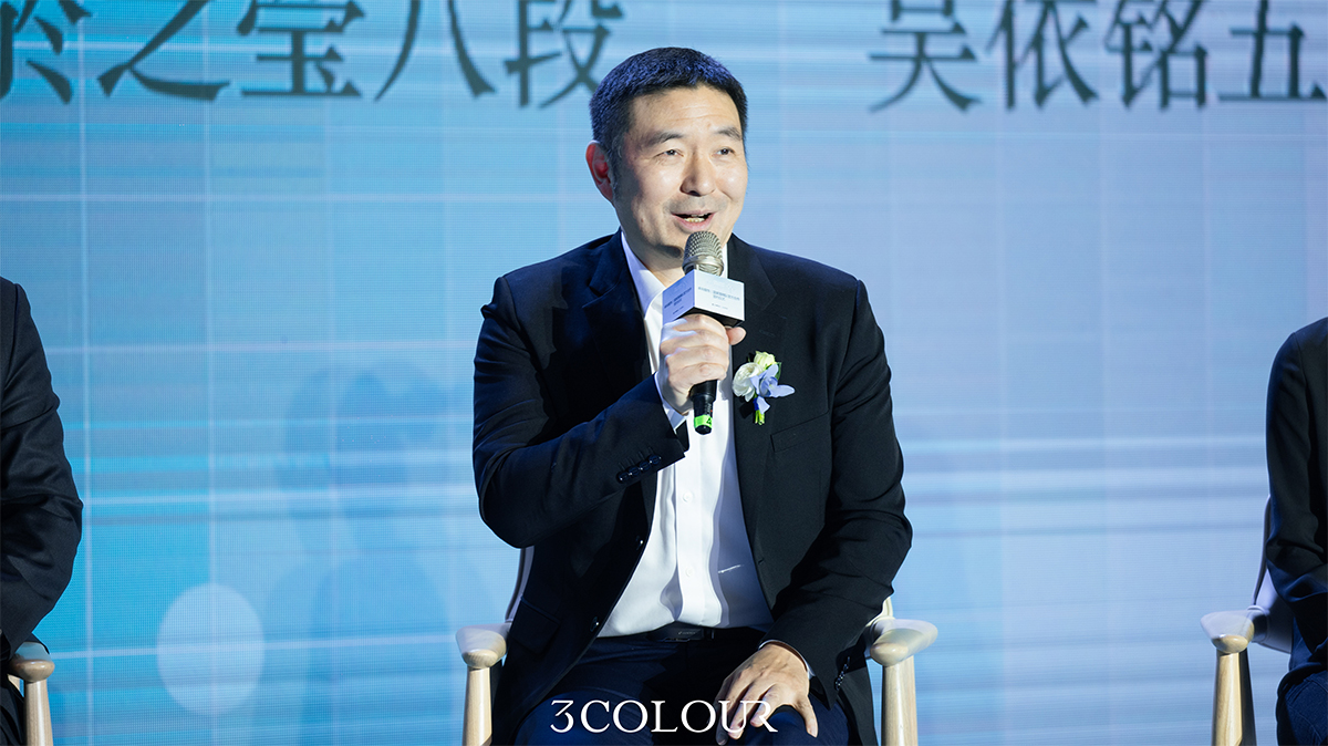 卓尚服飾丨齊聚王者之師，共尚凌云之志